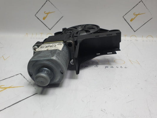 Motoras macara geam stanga fata VOLKSWAGEN PASSAT (362) [ 2010 - 2014 ] TDI (CFFB) 103KW|140HP 988705-308 OEM 3AA959701A / 3AA837462