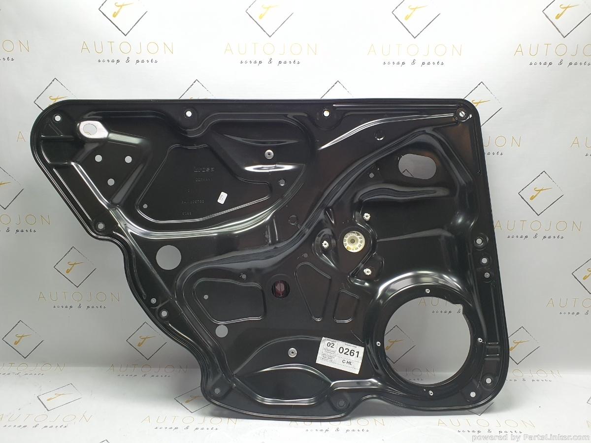 Macara geam stanga spate VOLKSWAGEN PASSAT (362) [ 2010 - 2014 ] TDI (CFFB) 103KW|140HP OEM 3AA839755 / 3AA 839 755