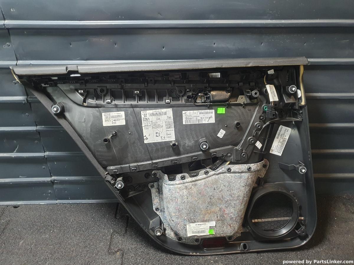 Panou usa dreapta spate VOLKSWAGEN PASSAT (362) [ 2010 - 2014 ] TDI (CFFB) 103KW|140HP OEM 3AE867212 / 3AE 867 212