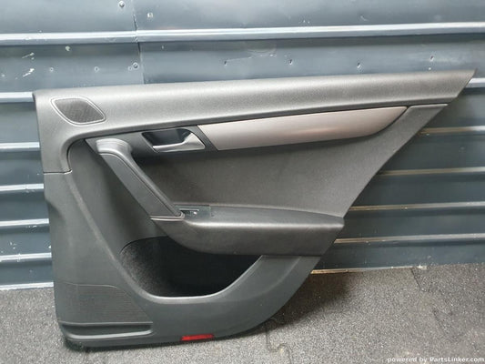 Panou usa dreapta spate VOLKSWAGEN PASSAT (362) [ 2010 - 2014 ] TDI (CFFB) 103KW|140HP OEM 3AE867212 / 3AE 867 212