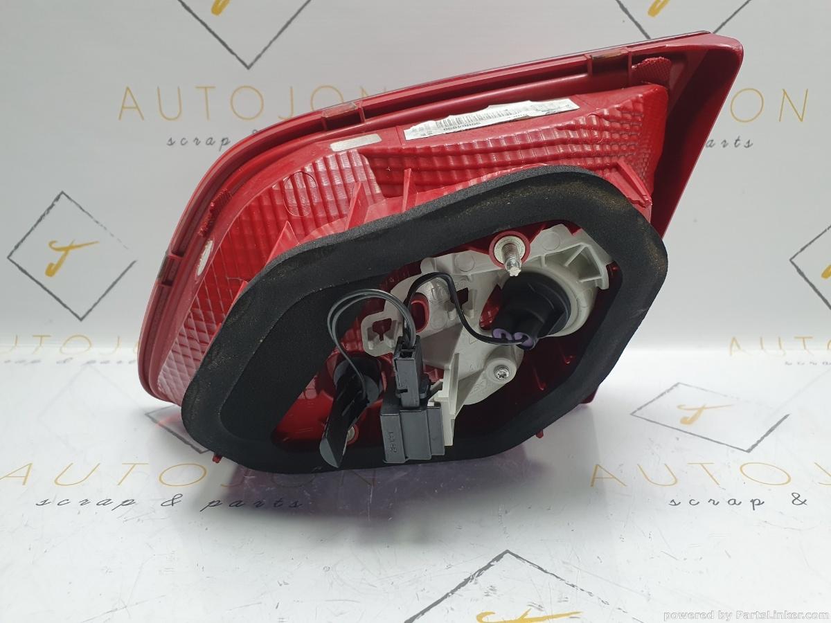 Stop de pe haion Stanga VOLKSWAGEN PASSAT (362) [ 2010 - 2014 ] TDI (CFFB) 103KW|140HP OEM 3AE945093R / 3AE 945 093 R