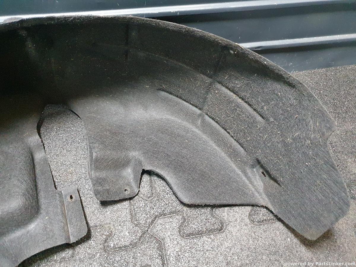 Carenaj roata dreapta spate VOLKSWAGEN PASSAT (362) [ 2010 - 2014 ] TDI (CFFB) 103KW|140HP OEM 3AA810972B / 3AA 810 972 B