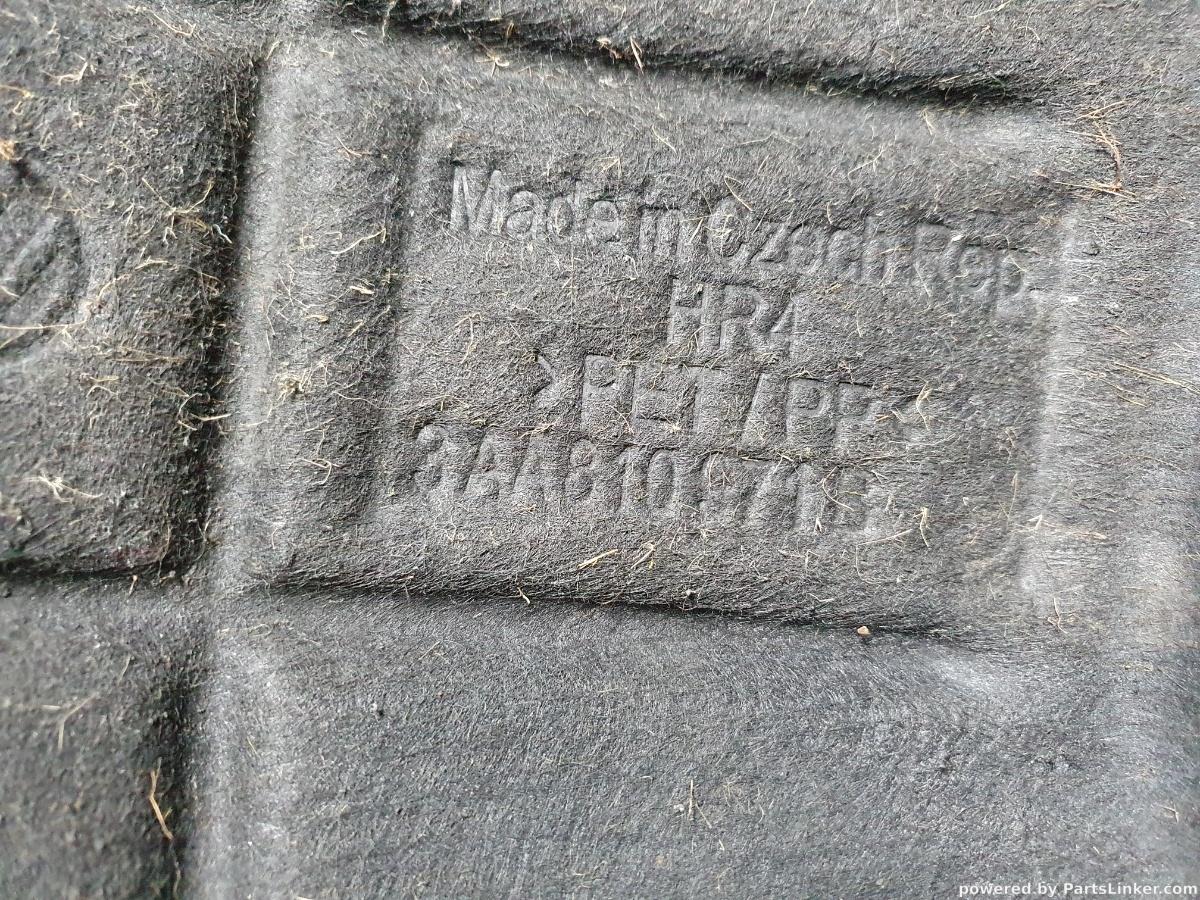 Carenaj roata stanga spate VOLKSWAGEN PASSAT (362) [ 2010 - 2014 ] TDI (CFFB) 103KW|140HP OEM 3AA810971B / 3AA 810 971 B