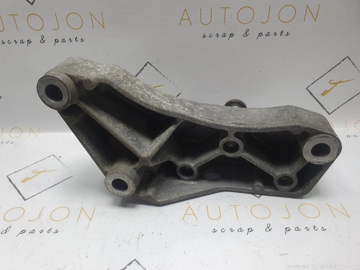 Suport cutie de viteze VOLKSWAGEN PASSAT (362) [ 2010 - 2014 ] TDI (CFFB) 103KW|140HP OEM 1K0199117AC / 1K0 199 117 AC