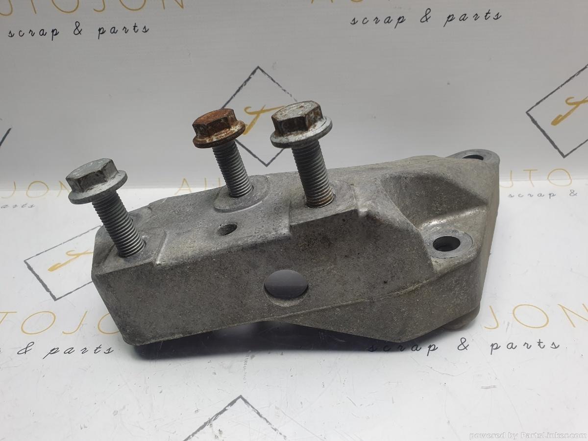 Suport cutie de viteze VOLKSWAGEN PASSAT (362) [ 2010 - 2014 ] TDI (CFFB) 103KW|140HP OEM 1K0199117AC / 1K0 199 117 AC