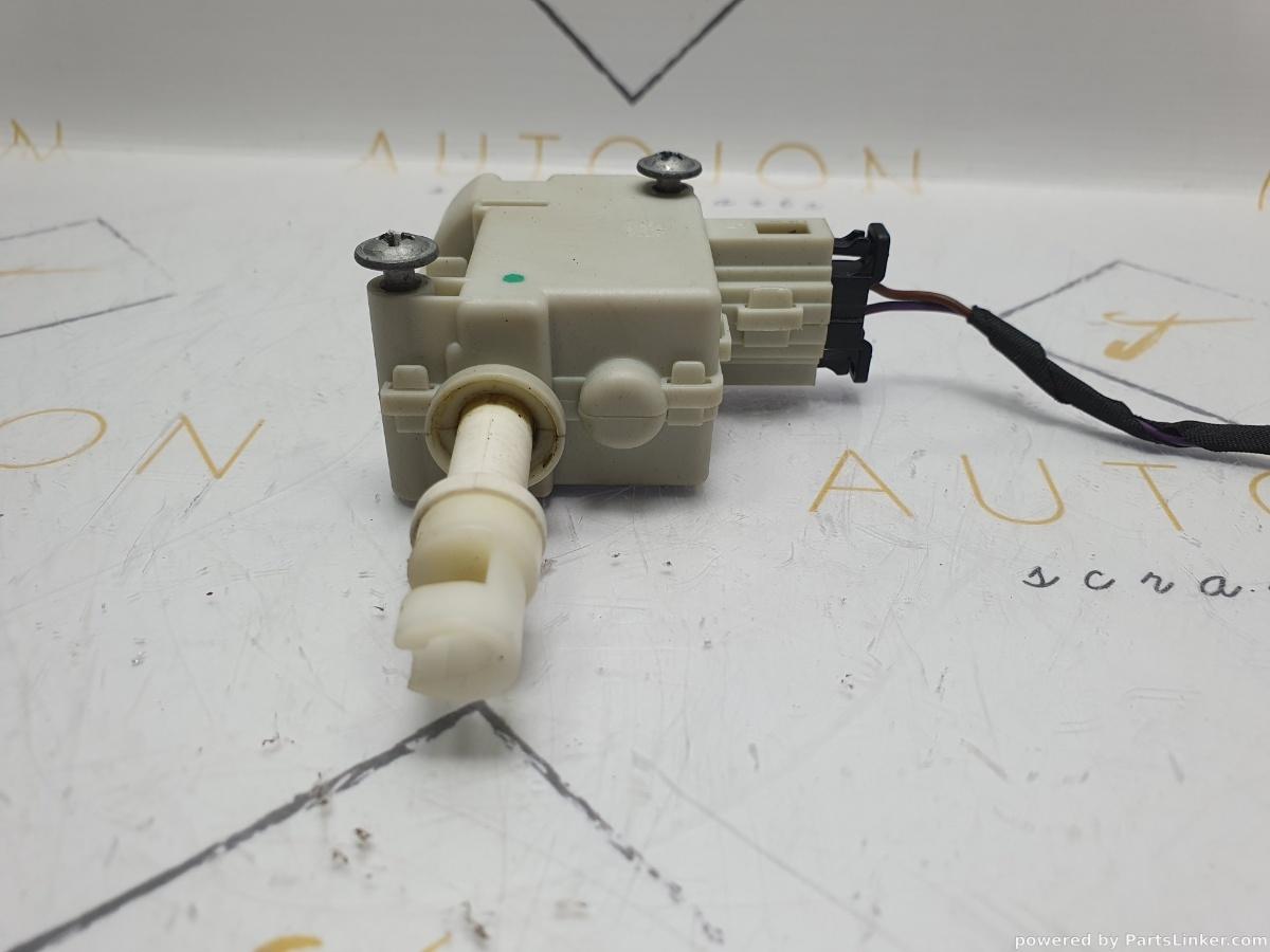 Actuator usita rezervor VOLKSWAGEN PASSAT (362) [ 2010 - 2014 ] TDI (CFFB) 103KW|140HP OEM 3AA810773 / 3AA 810 773