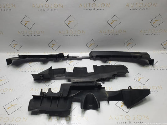 Set deflectoare aer radiatoare VOLKSWAGEN PASSAT (362) [ 2010 - 2014 ] TDI (CFFB) 103KW|140HP OEM 3AA121283 / 3AA121284