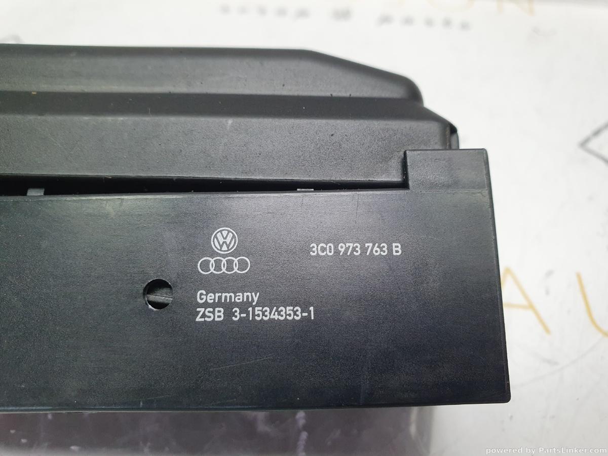 Conector calculator frana VOLKSWAGEN PASSAT (362) [ 2010 - 2014 ] TDI (CFFB) 103KW|140HP OEM 3C0973763B / 3C0 973 763 B