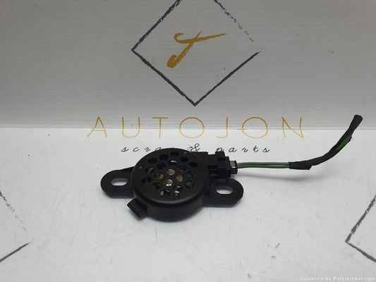 Buzer senzori de parcare VOLKSWAGEN PASSAT (362) [ 2010 - 2014 ] TDI (CFFB) 103KW|140HP OEM 8E0919279 / 8E0 919 279