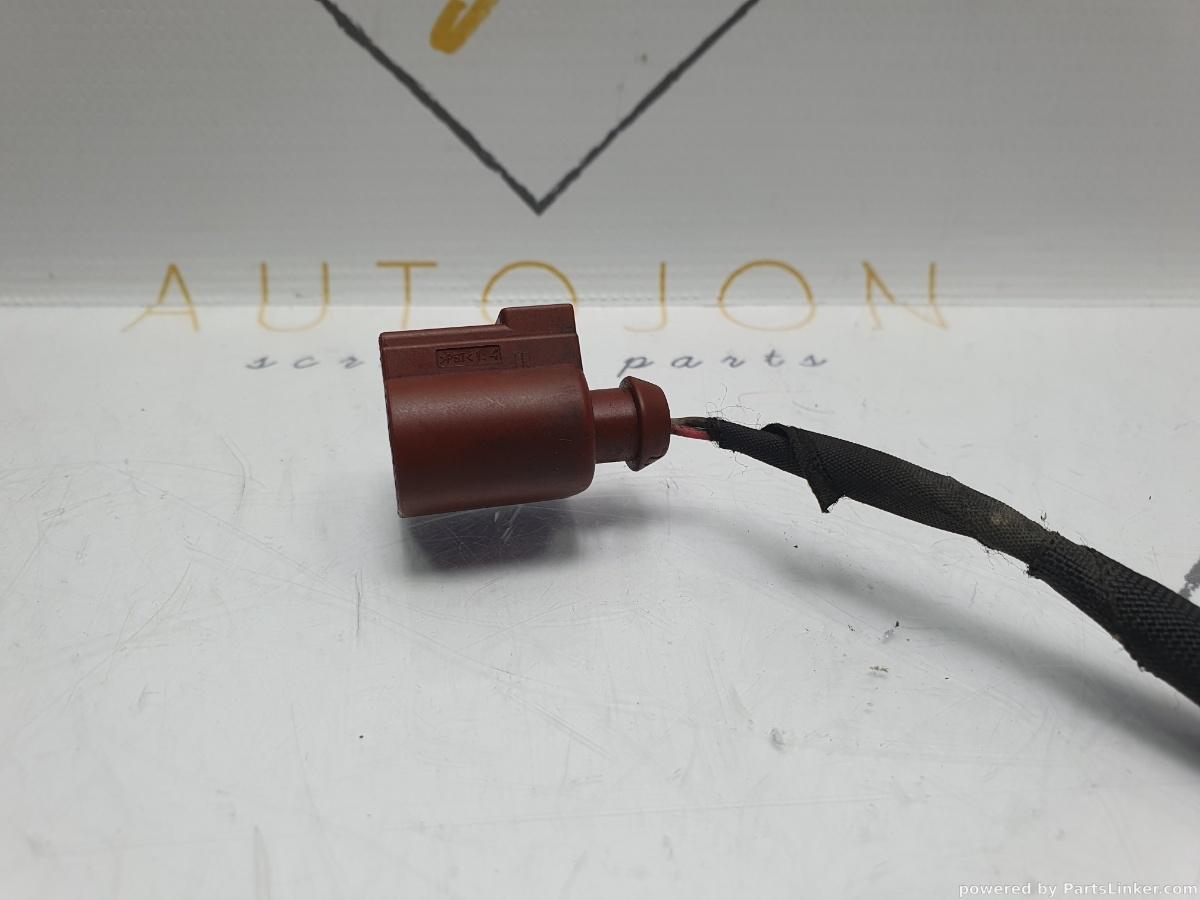 Mufa conector 2 pini VOLKSWAGEN PASSAT (362) [ 2010 - 2014 ] TDI (CFFB) 103KW|140HP OEM 8K0973702A / 8K0 973 702 A