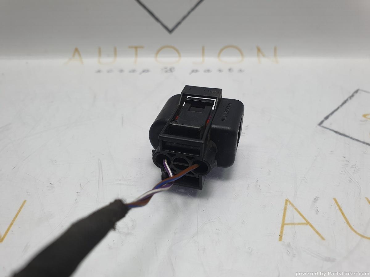 Mufa conector 2 pini VOLKSWAGEN PASSAT (362) [ 2010 - 2014 ] TDI (CFFB) 103KW|140HP OEM 1J0973202 / 1J0 973 202