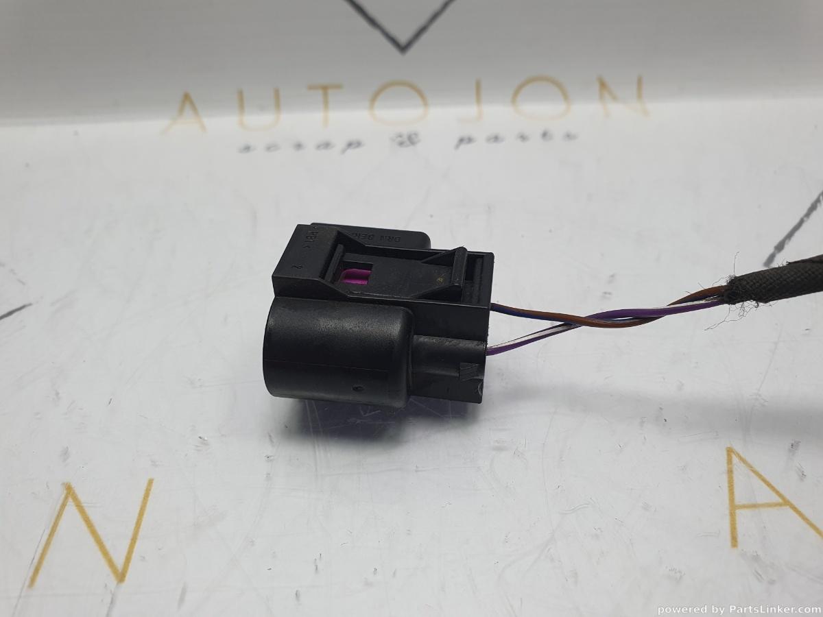 Mufa conector 2 pini VOLKSWAGEN PASSAT (362) [ 2010 - 2014 ] TDI (CFFB) 103KW|140HP OEM 1J0973202 / 1J0 973 202