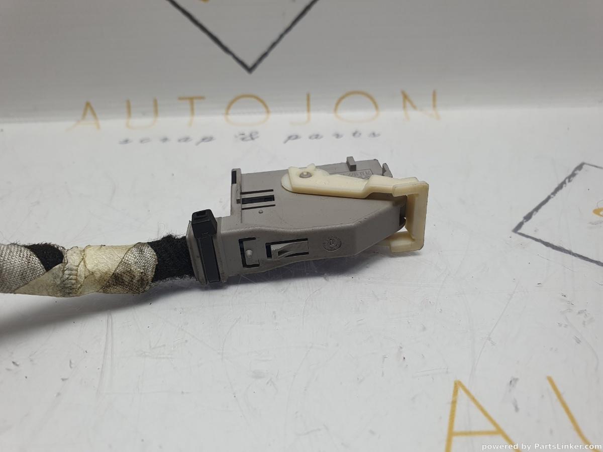 Mufa conector 26 pini VOLKSWAGEN PASSAT (362) [ 2010 - 2014 ] TDI (CFFB) 103KW|140HP OEM 7L6972726D / 7L6 972 726 D