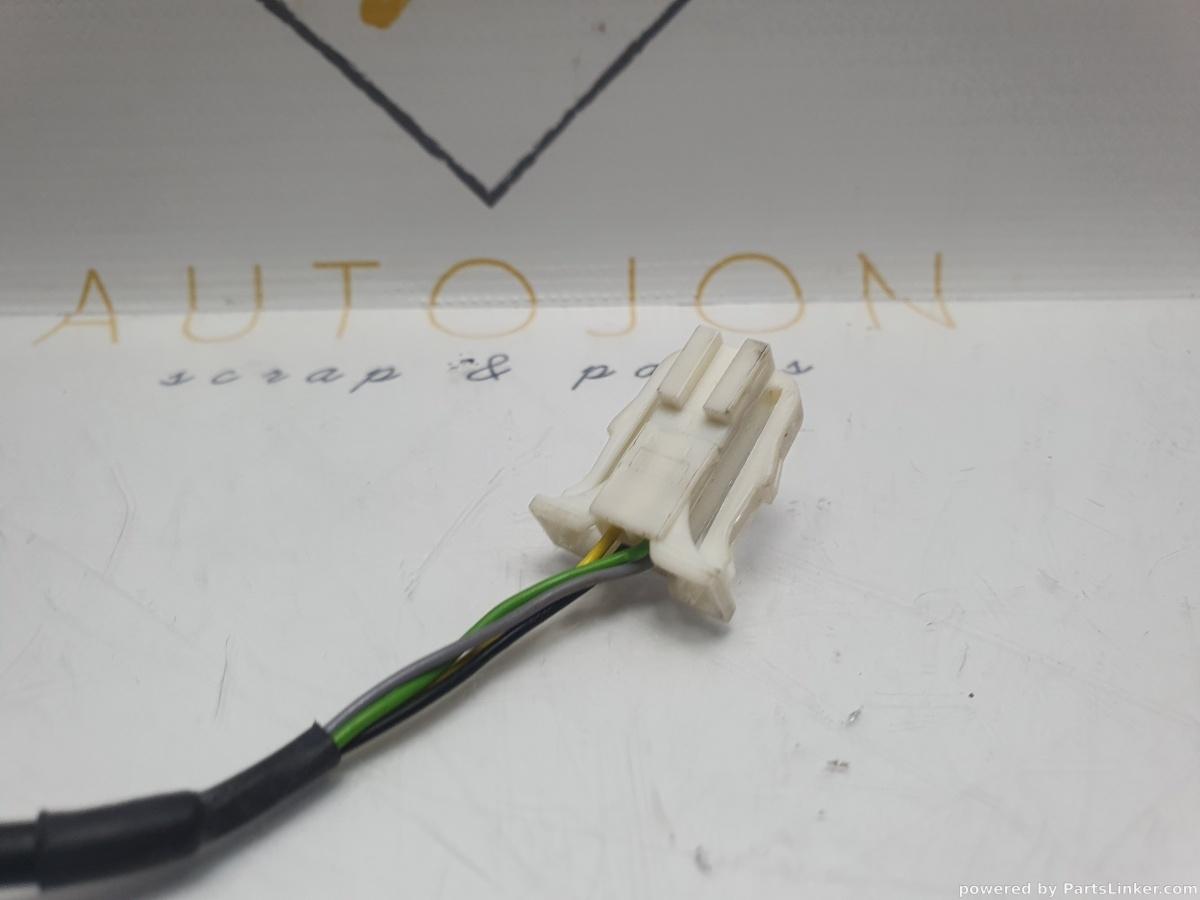 Mufa conector 4 pini VOLKSWAGEN PASSAT (362) [ 2010 - 2014 ] TDI (CFFB) 103KW|140HP OEM 3B0972722E / 3B0 972 722 E