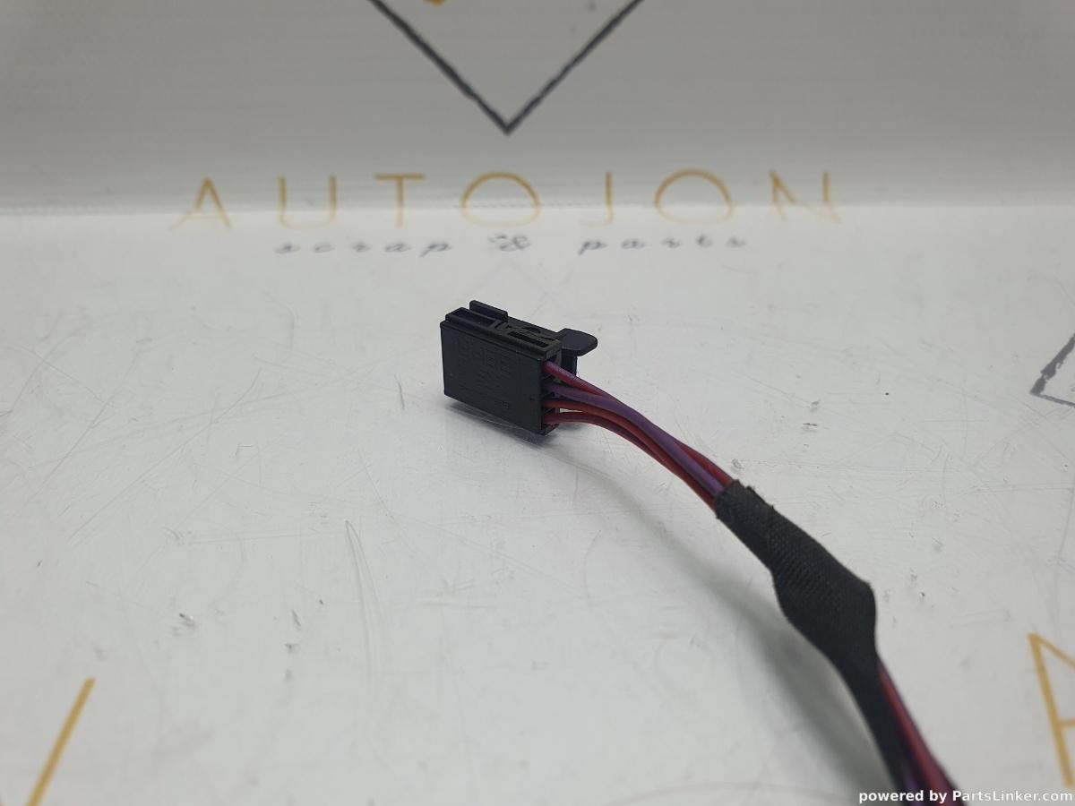 Mufa conector 4 pini VOLKSWAGEN PASSAT (362) [ 2010 - 2014 ] TDI (CFFB) 103KW|140HP 15634611 OEM 9024537A