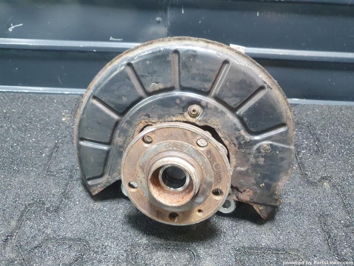Fuzeta stanga fata VOLKSWAGEN PASSAT (362) [ 2010 - 2014 ] TDI (CFFB) 103KW|140HP OEM 3C0407257G / 3C0 407 257 G
