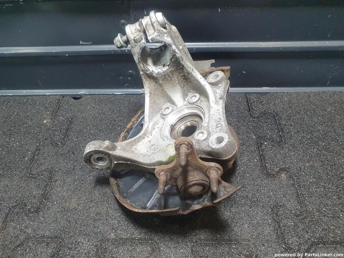 Fuzeta stanga fata VOLKSWAGEN PASSAT (362) [ 2010 - 2014 ] TDI (CFFB) 103KW|140HP OEM 3C0407257G / 3C0 407 257 G