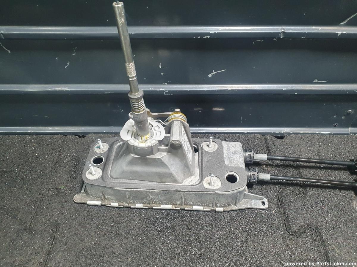 Timonerie cu sufe VOLKSWAGEN PASSAT (362) [ 2010 - 2014 ] TDI (CFFB) 103KW|140HP OEM 3C0711049AG / 3C0 711 049 AG