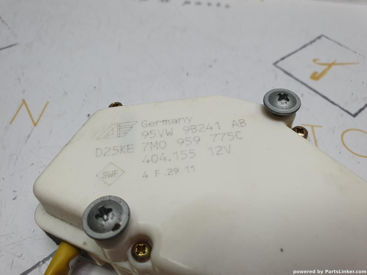 Actuator usita portbagaj SEAT ALHAMBRA (7V8, 7V9) [ 1996 - 2010 ] TDI (AUY, BVK) 85KW|115HP OEM 7M0959775C / 7M0 959 775 C