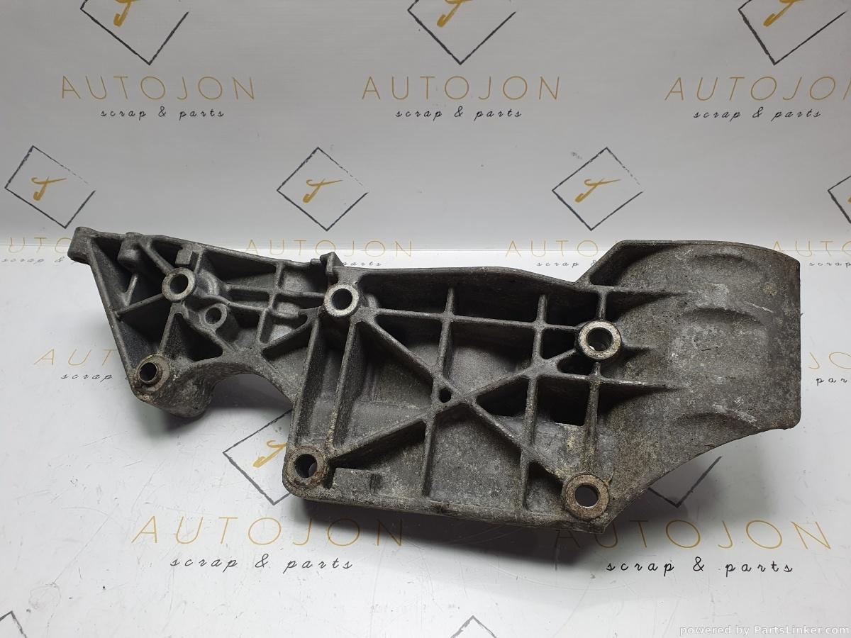 Suport accesorii SEAT ALHAMBRA (7V8, 7V9) [ 1996 - 2010 ] TDI (AUY, BVK) 85KW|115HP OEM 045903143C / 045 903 143 C