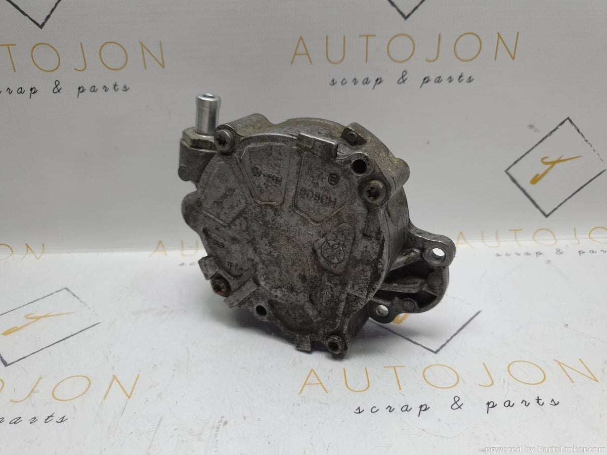 Pompa vacuum AUDI A4 IV Avant (8K5, B8) [ 2007 - 2015 ] TDI (CAGA, CJCA, CMEA, CMFA) 105KW|143HP OEM 03L145100 / 03L 145 100