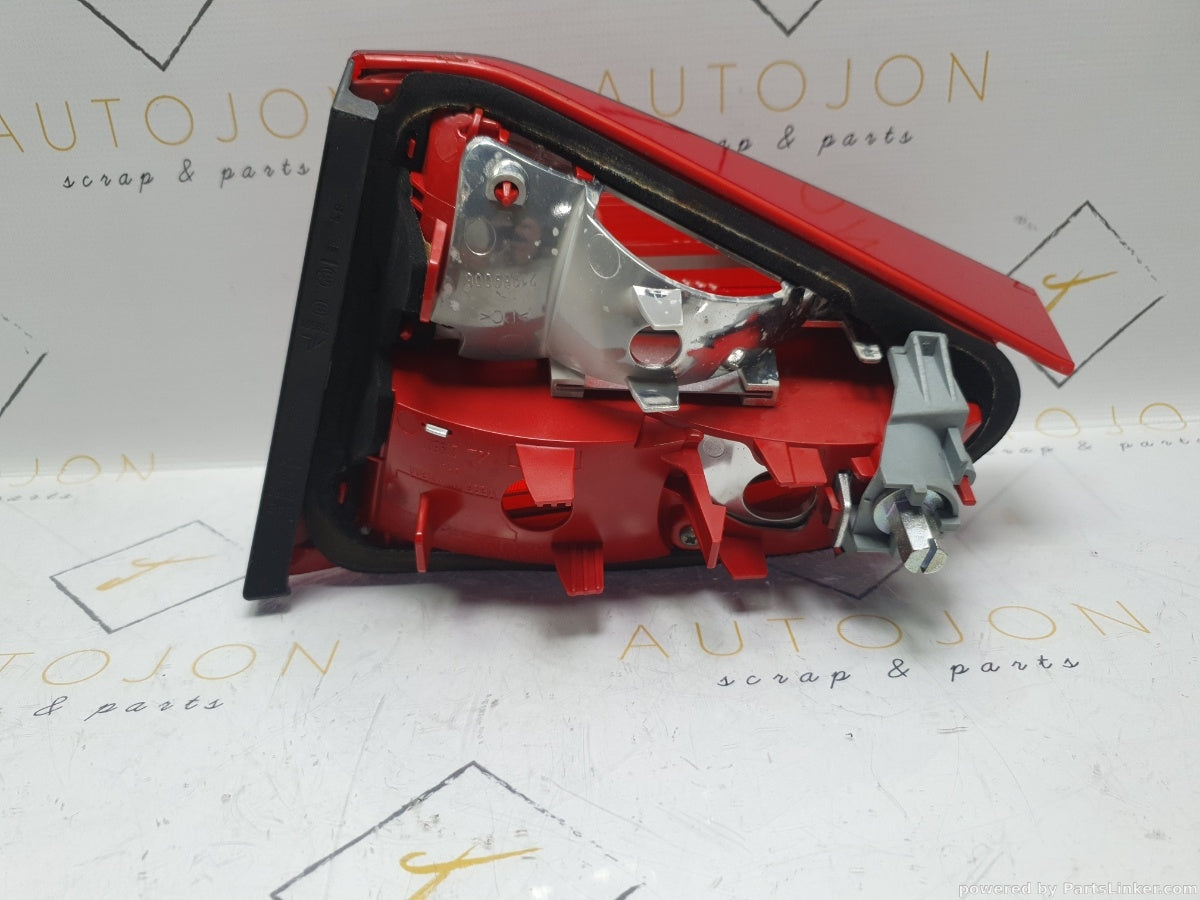 Stop de pe haion Stanga AUDI A4 IV Avant (8K5, B8) [ 2007 - 2015 ] TDI (CAGA, CJCA, CMEA, CMFA) 105KW|143HP OEM 8K9945093 / 8K9 945 093