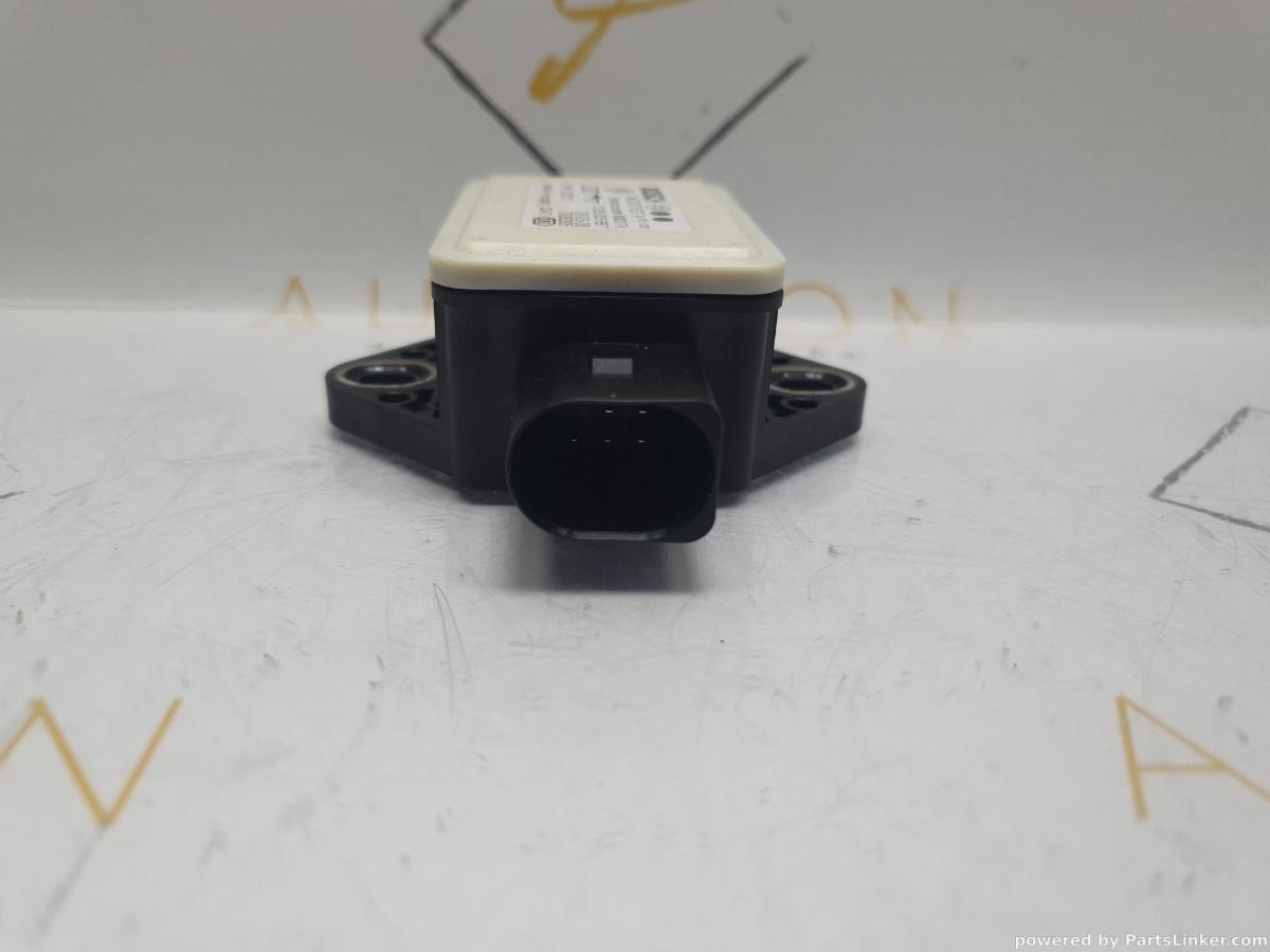 Modul ESP AUDI A4 IV Avant (8K5, B8) [ 2007 - 2015 ] TDI (CAGA, CJCA, CMEA, CMFA) 105KW|143HP OEM 8K0907637A / 8K0 907 637 A