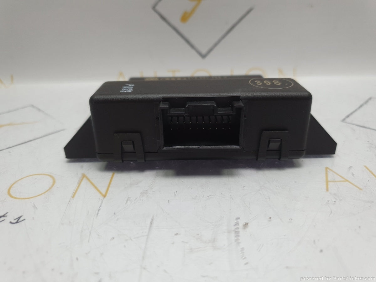 Modul Gateway AUDI A4 IV Avant (8K5, B8) [ 2007 - 2015 ] TDI (CAGA, CJCA, CMEA, CMFA) 105KW|143HP OEM 8T0907468H