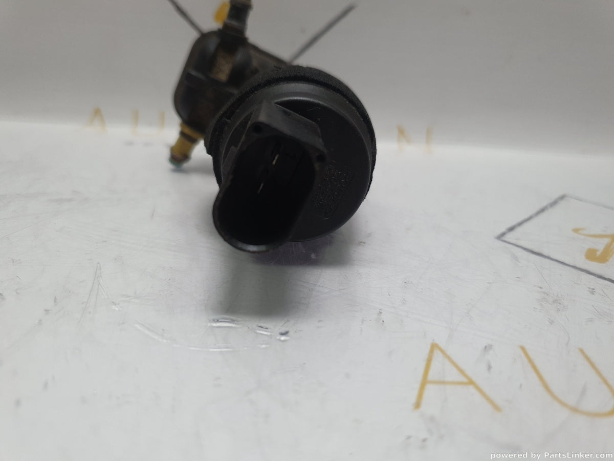 Motoras spalatoare parbriz AUDI A4 IV Avant (8K5, B8) [ 2007 - 2015 ] TDI (CAGA, CJCA, CMEA, CMFA) 105KW|143HP OEM 8K9955647 / 8K9 955 647