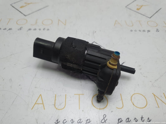 Motoras spalatoare parbriz AUDI A4 IV Avant (8K5, B8) [ 2007 - 2015 ] TDI (CAGA, CJCA, CMEA, CMFA) 105KW|143HP OEM 8K9955647 / 8K9 955 647