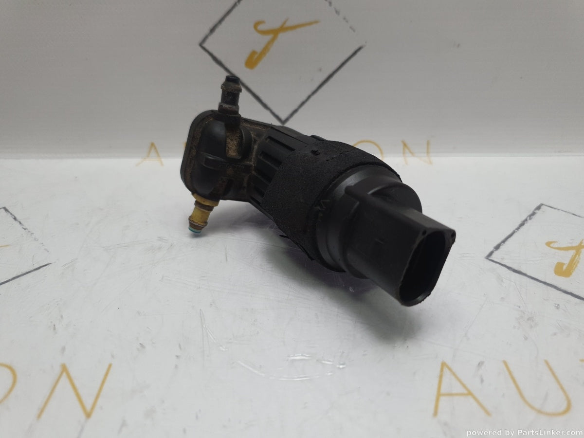 Motoras spalatoare parbriz AUDI A4 IV Avant (8K5, B8) [ 2007 - 2015 ] TDI (CAGA, CJCA, CMEA, CMFA) 105KW|143HP OEM 8K9955647 / 8K9 955 647