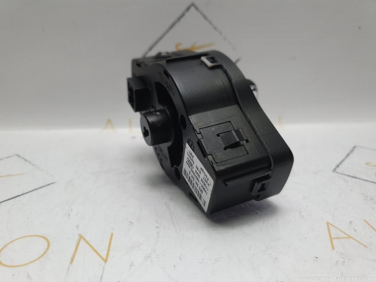 Bloc lumini AUDI A4 IV Avant (8K5, B8) [ 2007 - 2015 ] TDI (CAGA, CJCA, CMEA, CMFA) 105KW|143HP OEM 8K0941531G / 8K0 941 531 G