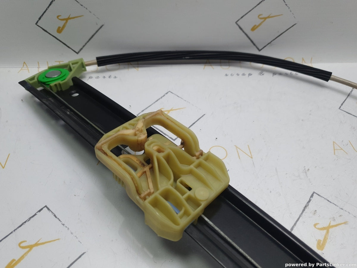 Macara geam dreapta fata AUDI A4 IV Avant (8K5, B8) [ 2007 - 2015 ] TDI (CAGA, CJCA, CMEA, CMFA) 105KW|143HP OEM 8K0837412 / 8K0 837 412