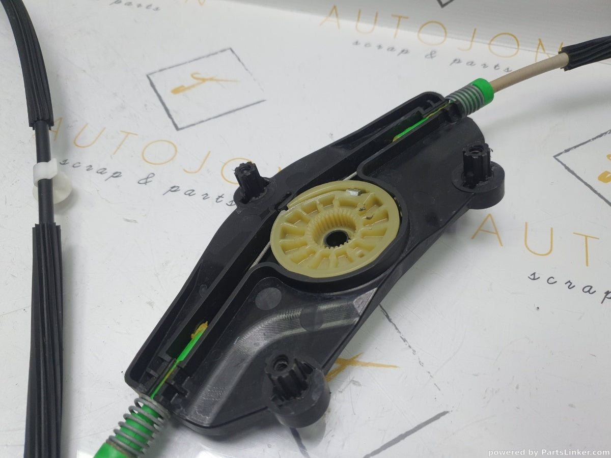 Macara geam dreapta fata AUDI A4 IV Avant (8K5, B8) [ 2007 - 2015 ] TDI (CAGA, CJCA, CMEA, CMFA) 105KW|143HP OEM 8K0837412 / 8K0 837 412