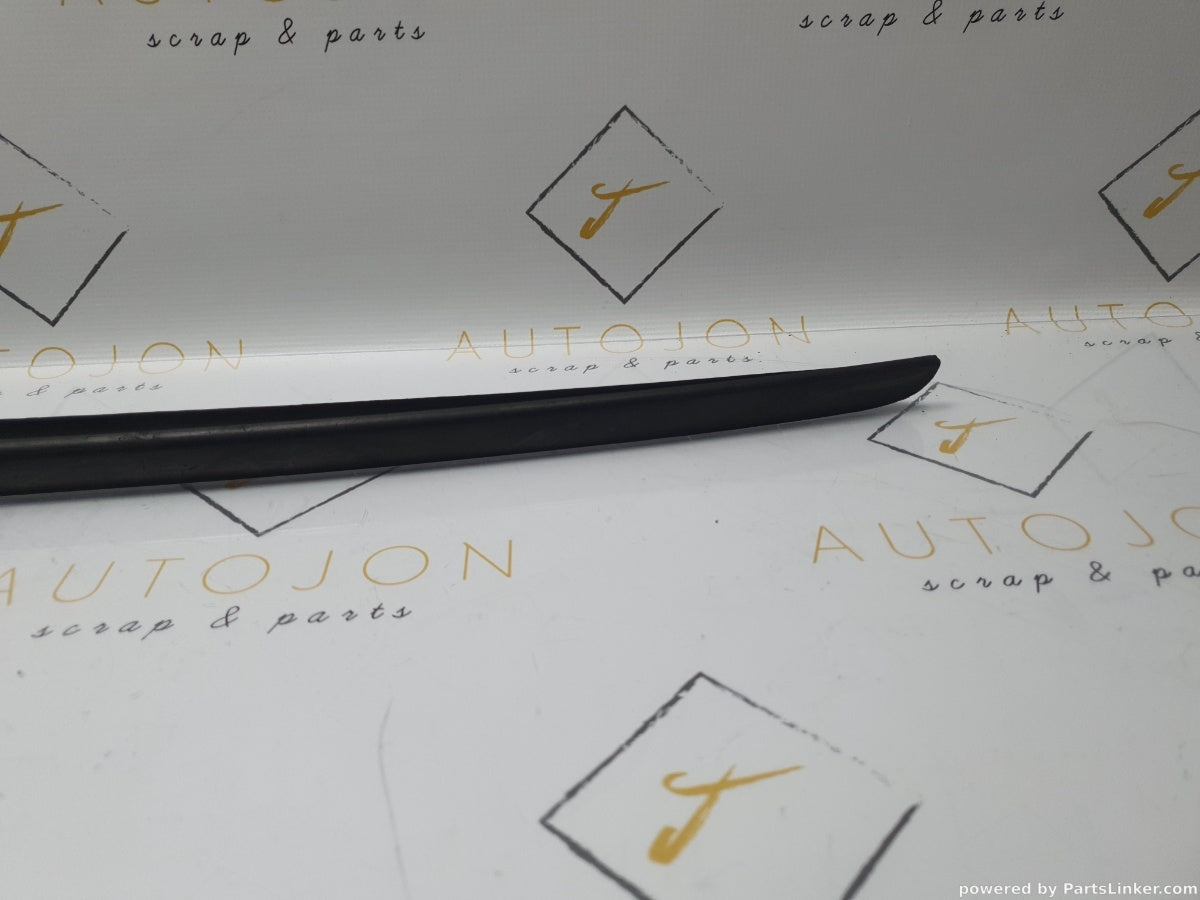 Cheder parbriz Stanga AUDI A4 IV Avant (8K5, B8) [ 2007 - 2015 ] TDI (CAGA, CJCA, CMEA, CMFA) 105KW|143HP OEM 8K0854327 / 8K0 854 327