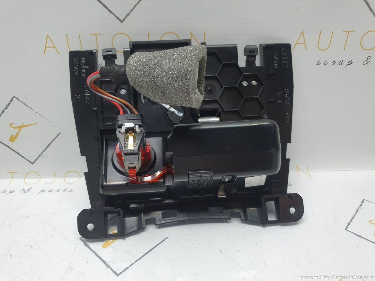 Scrumiera AUDI A4 IV Avant (8K5, B8) [ 2007 - 2015 ] TDI (CAGA, CJCA, CMEA, CMFA) 105KW|143HP OEM 8K0857951 / 8K0 857 951