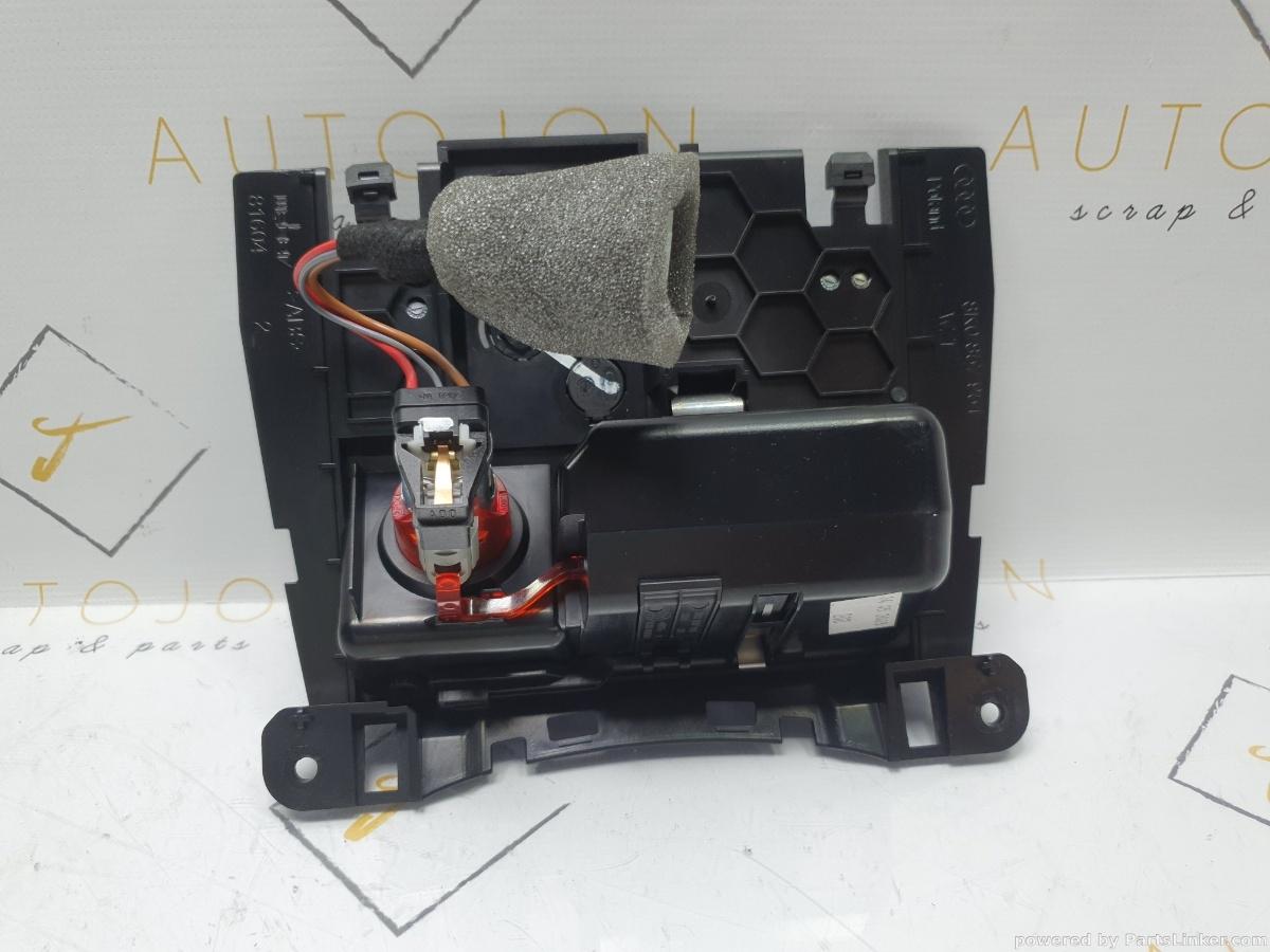 Scrumiera AUDI A4 IV Avant (8K5, B8) [ 2007 - 2015 ] TDI (CAGA, CJCA, CMEA, CMFA) 105KW|143HP OEM 8K0857951 / 8K0 857 951