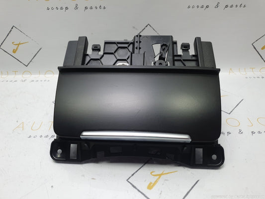 Scrumiera AUDI A4 IV Avant (8K5, B8) [ 2007 - 2015 ] TDI (CAGA, CJCA, CMEA, CMFA) 105KW|143HP OEM 8K0857951 / 8K0 857 951