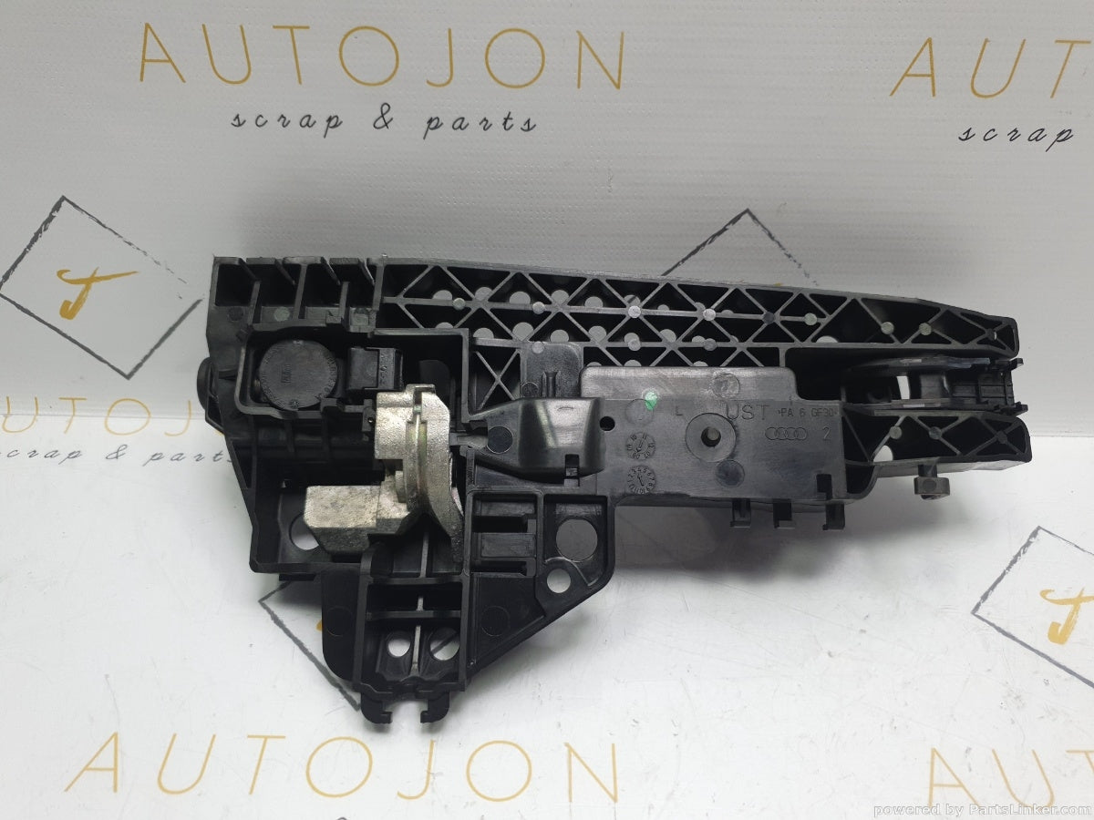 Maner cu suport usa stanga spate AUDI A4 IV Avant (8K5, B8) [ 2007 - 2015 ] TDI (CAGA, CJCA, CMEA, CMFA) 105KW|143HP OEM 8T0837167A / 8T0 837 167 A