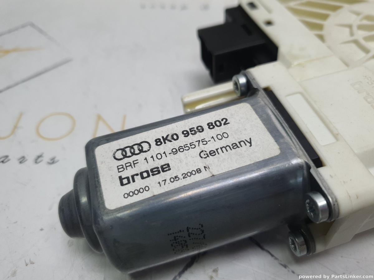 Motoras macara geam dreapta fata AUDI A4 IV Avant (8K5, B8) [ 2007 - 2015 ] TDI (CAGA, CJCA, CMEA, CMFA) 105KW|143HP OEM 8K0959802 / 8K0 959 802