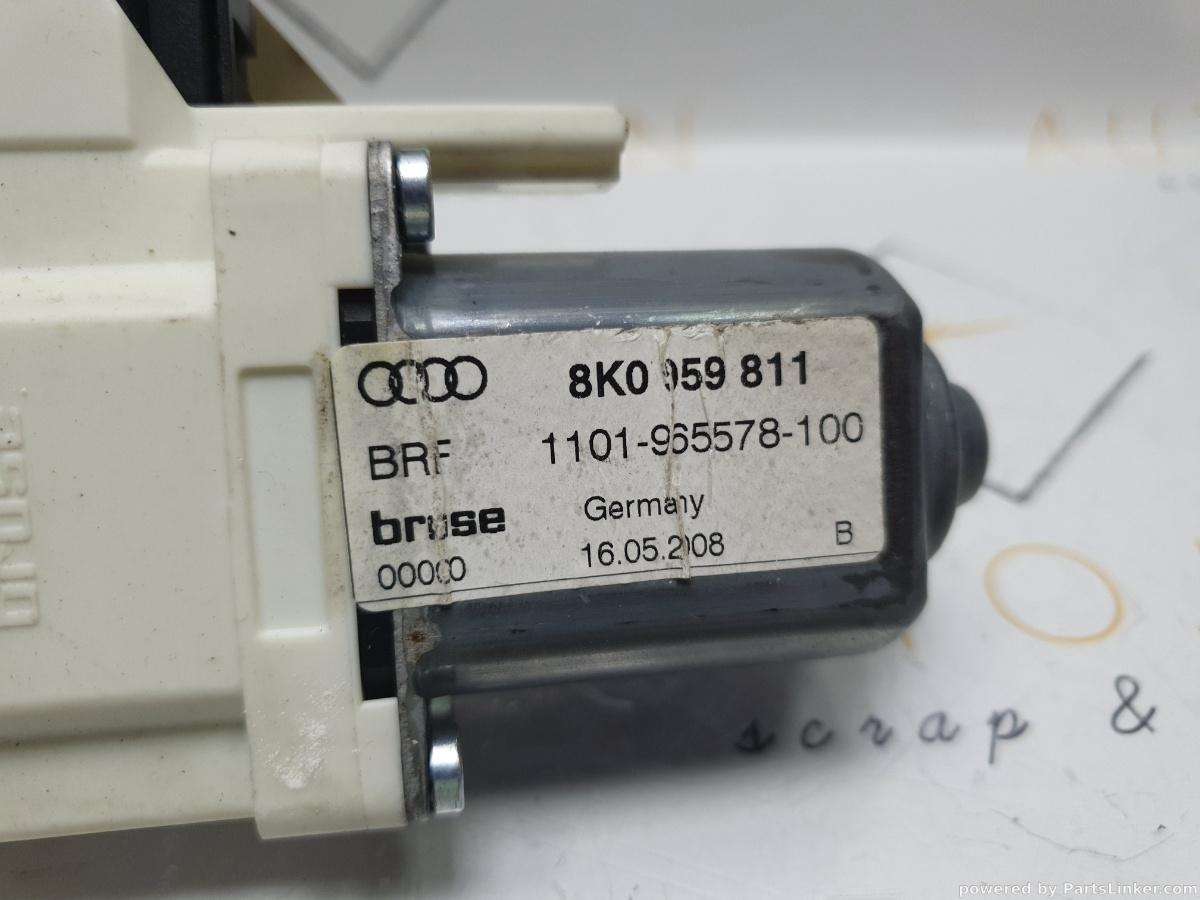 Motoras macara geam stanga spate AUDI A4 IV Avant (8K5, B8) [ 2007 - 2015 ] TDI (CAGA, CJCA, CMEA, CMFA) 105KW|143HP OEM 8K0959811 / 8K0 959 811