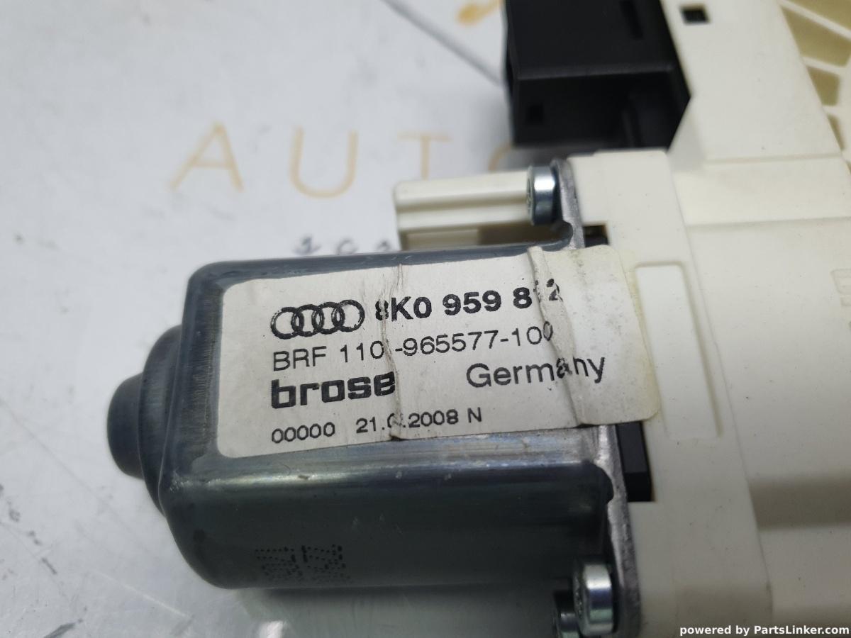 Motoras macara geam dreapta spate AUDI A4 IV Avant (8K5, B8) [ 2007 - 2015 ] TDI (CAGA, CJCA, CMEA, CMFA) 105KW|143HP OEM 8K0959812 / 8K0 959 812