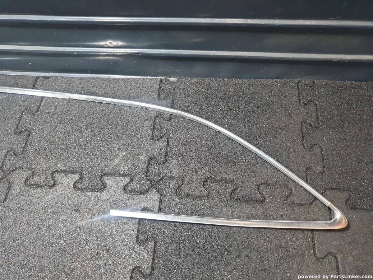 Ornament crom plafon Stanga AUDI A4 IV Avant (8K5, B8) [ 2007 - 2015 ] TDI (CAGA, CJCA, CMEA, CMFA) 105KW|143HP OEM 8K0853703AL / 8K0 853 703 AL