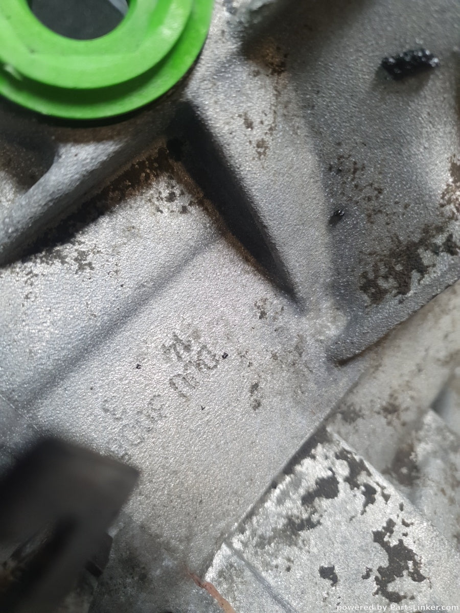 Cutie de viteze DUU  AUDI A3 (8L1) [ 1996 - 2002 ] 1.6 (AVU) 102HP 02K300049C / 02K 300 049 C