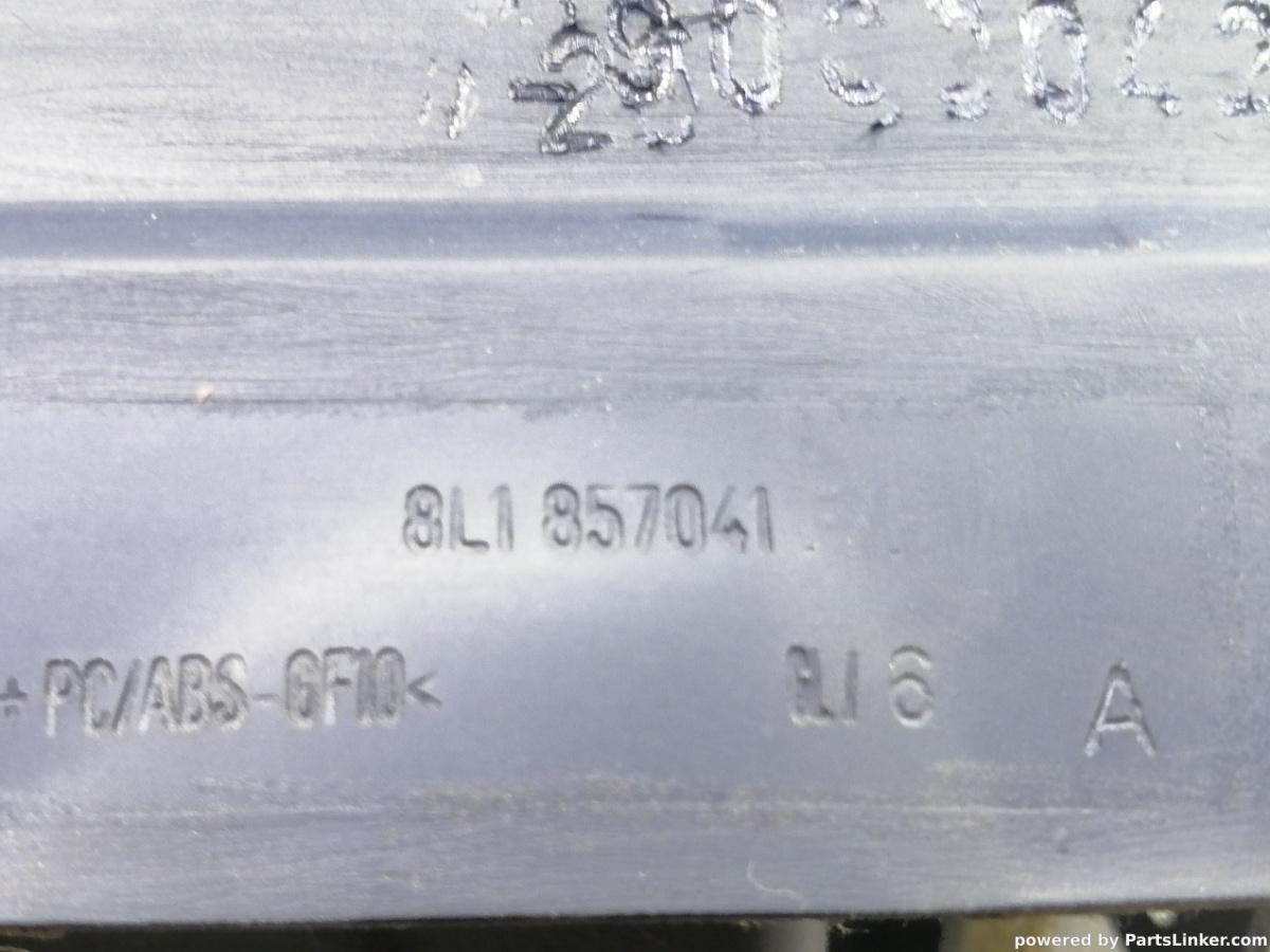 Plansa bord AUDI A3 (8L1) [ 1996 - 2006 ] 1.6 (AVU, BFQ) 75KW|102HP OEM 8L1857041 / 8L1 857 041