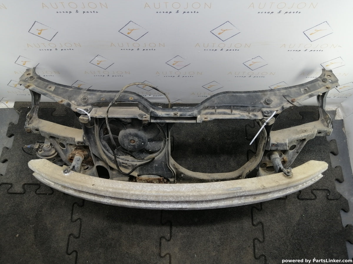 Trager calandru  VOLKSWAGEN PASSAT (3B2) [ 1996 - 2001 ] 1.6 (ADP, AHL, ANA, ARM) 74KW|101HP OEM 3B0805594AA