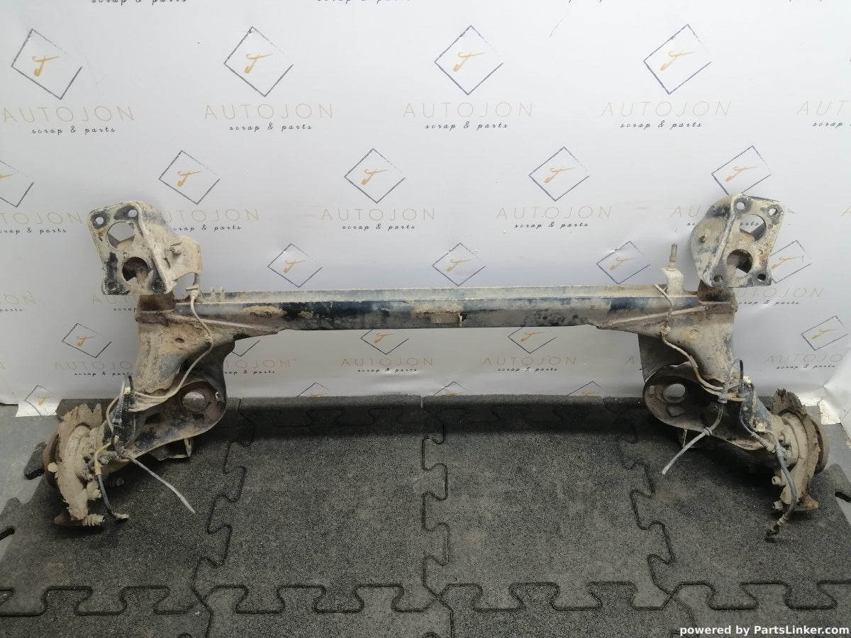 Punte spate AUDI A3 (8L1) [ 1996 - 2006 ] 1.6 (AVU, BFQ) 75KW|102HP OEM 1J0500051K