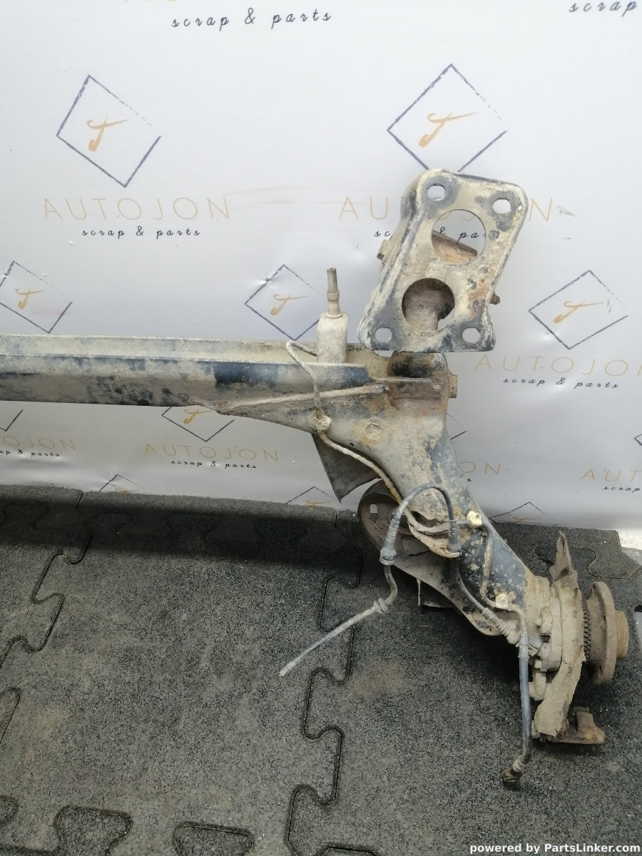 Punte spate AUDI A3 (8L1) [ 1996 - 2006 ] 1.6 (AVU, BFQ) 75KW|102HP OEM 1J0500051K