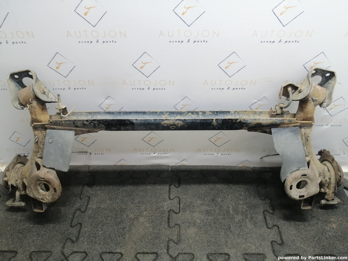 Punte spate AUDI A3 (8L1) [ 1996 - 2006 ] 1.6 (AVU, BFQ) 75KW|102HP OEM 1J0500051K