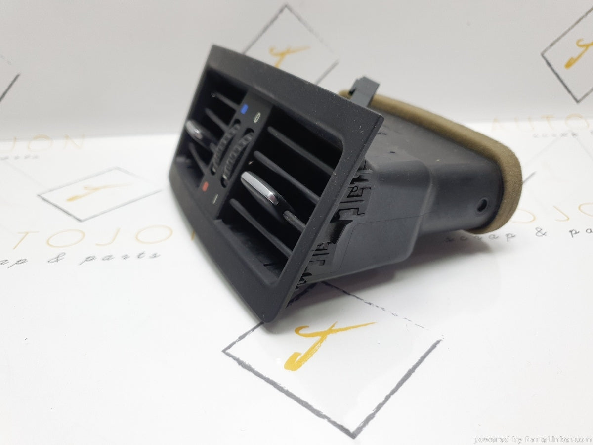 Grila ventilatie pasageri spate BMW 3 V (E90) [ 2004 - 2012 ] OEM 7129556